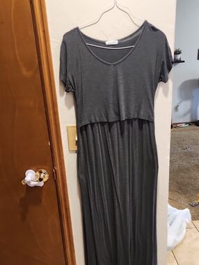 Women's Charcoal Nursing Short-Sleeve Maxi Dress - Casual V-Neck